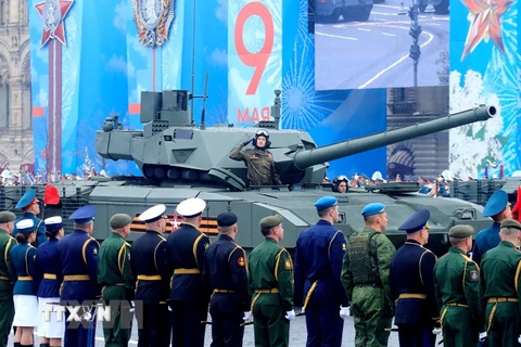 Xe tăng Nga tại lễ kỷ niệm 76 năm Ngày Chiến thắng phátxít trên quảng trường Đỏ, ngày 9/5/2021. (Ảnh: Trần Hiếu/TTXVN)