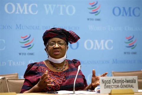 Tổng Giám đốc WTO Ngozi Okonjo-Iweala tại một cuộc họp báo ở Geneva, Thụy Sĩ. (Ảnh: AFP/TTXVN)