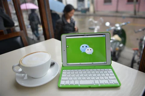 Biểu tượng WeChat trên một màn hình máy tính ở Thượng Hải (Trung Quốc). (Ảnh: AFP/TTXVN)