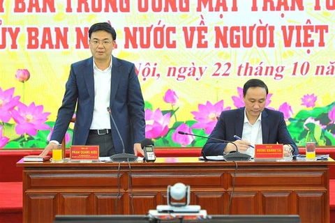 Thứ trưởng Bộ Ngoại giao, Chủ nhiệm Ủy ban Nhà nước về người Việt Nam ở nước ngoài Phạm Quang Hiệu phát biểu tại hội nghị. (Ảnh: Minh Đức/TTXVN)