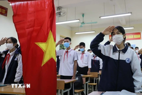 17 huyện, thị xã tại Hà Nội đón học sinh trở lại trường học