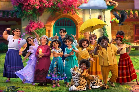 Encanto của Walt Disney Animation Studios đã chiếm ngôi đầu doanh thu phòng vé Bắc Mỹ 3 ngày cuối tuần qua. (Nguồn: movies.disney.asia)