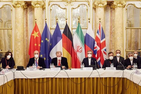 Các đại biểu tại vòng đàm phán về thoả thuận hạt nhân ở Vienna (Áo), ngày 3/12/2021. (Ảnh: THX/TTXVN)