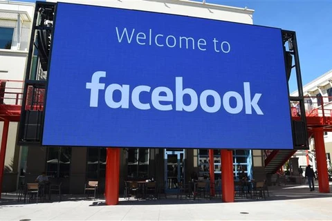 Trong tuần này, Facebook lần đầu tiên cho biết số lượng người dùng của họ sụt giảm. (Ảnh: AFP/TTXVN)