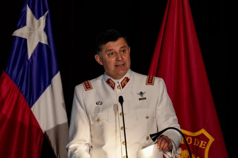 Tổng Tư lệnh quân đội Chile, Tướng Ricardo Martínez đã tuyên bố từ chức. (Nguồn: elpais.com)