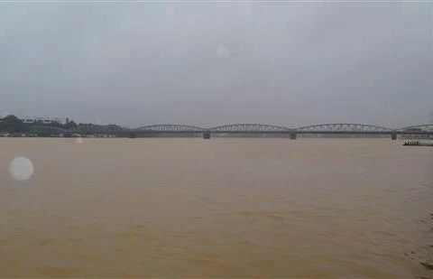 Sông Hương (thành phố Huế), tháng 10/2021. (Ảnh: Tường Vi/TTXVN)