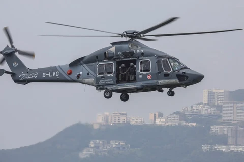 Một chiếc trực thăng cứu hộ của chính quyền Hong Kong (Trung Quốc). (Nguồn: scmp.com)