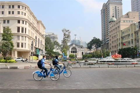 Thời gian tới, Thành phố Hồ Chí Minh sẽ tiếp tục thực hiện các chính sách thu hút nhân tài và mở rộng hơn ở nhiều lĩnh vực. (Ảnh: Tiến Lực/TTXVN)