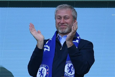 Tỷ phú Nga Roman Abramovich, chủ sở hữu câu lạc bộ bóng đá Chelsea của Anh. (Ảnh: AFP/TTXVN)