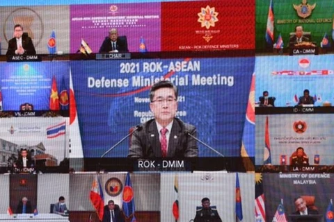 Cuộc gặp không chính thức Bộ trưởng Quốc phòng ASEAN-Hàn Quốc trong chương trình Hội nghị Bộ trưởng Quốc phòng các nước ASEAN (ADMM), ngày 10/11/2021. (Ảnh: Trọng Đức/TTXVN)