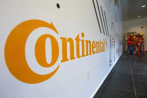 Logo của tập đoàn phụ tùng ôtô Đức Continental tại một nhà máy của hãng ở Aguascalientes (Mexico), ngày 4/3/2021. (Nguồn: reuters.com)