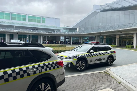 Cảnh sát đã bắt giữ một nghi phạm trong vụ nổ súng tại sân bay Canberra (Australia). (Nguồn: smh.com.au)
