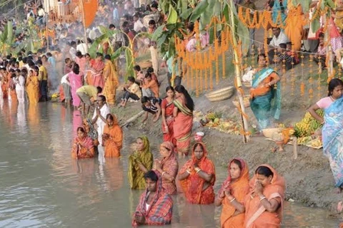 Lễ hội Chhath Puja của người Hindu. (Nguồn: gazettengr.com)
