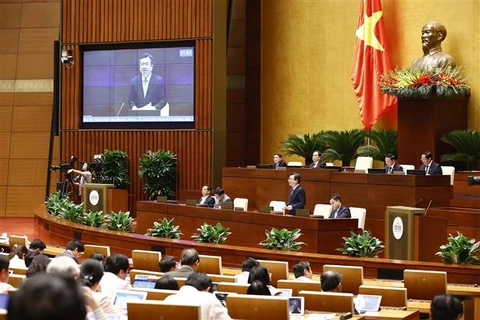 Bộ trưởng Bộ Xây dựng Nguyễn Thanh Nghị trả lời chất vấn, chiều 3/11/2022. (Ảnh: Doãn Tấn/TTXVN)