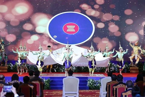 Lễ khai mạc Hội nghị cấp cao ASEAN lần thứ 40 và 41. (Ảnh: Dương Giang/TTXVN)