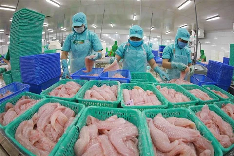 Phó Thủ tướng Phạm Bình Minh đề nghị Hàn Quốc tạo điều kiện cho các mặt hàng nông, thuỷ sản của Việt Nam xuất khẩu sang Hàn Quốc, góp phần thúc đẩy kim ngạch thương mại song phương đạt 100 tỷ USD vào năm 2023. (Ảnh: Vũ Sinh/TTXVN)