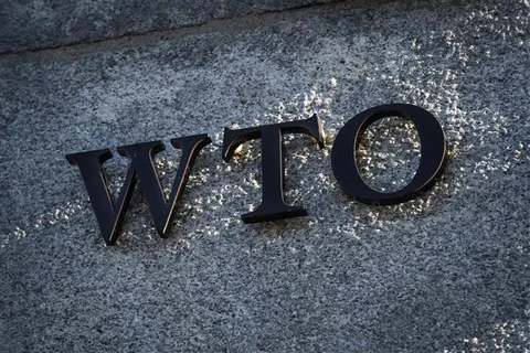 Biểu tượng WTO tại trụ sở ở Geneva (Thụy Sĩ). (Ảnh: AFP/TTXVN)