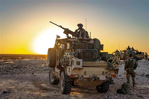 Các binh sỹ tham gia huấn luyện tại căn cứ quân sự ở thị trấn Menaka, Đông Bắc Mali. (Ảnh: AFP/TTXVN)