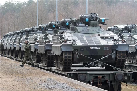 Xe quân sự của quân đội Đức được triển khai tham gia cuộc tập trận tại Grafenwoehr, miền Nam Đức hồi năm 2017. (Ảnh: AFP/TTXVN)