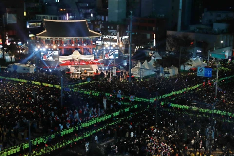 Lễ rung chuông giao thừa ở trung tâm thủ đô Seoul (Hàn Quốc) hồi năm 2019. (Nguồn: Yonhap/The Korea Herald)