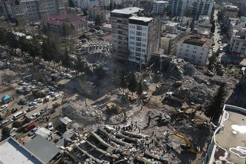 Cảnh đổ nát sau trận động đất tại Adiyaman (Thổ Nhĩ Kỳ), ngày 23/2/2023. (Ảnh: THX/TTXVN)