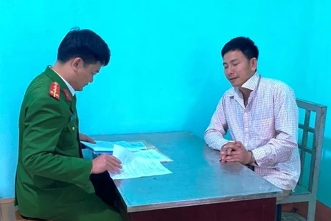 Nguyễn Văn Tình tại cơ quan Công an. (Nguồn: Báo Thanh Hóa)