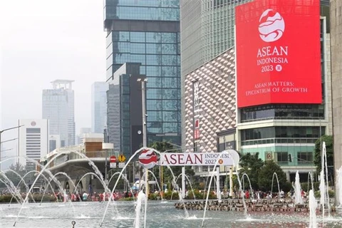 Ápphích cổ động Năm Chủ tịch ASEAN Indonesia 2023. (Ảnh: Hữu Chiến/TTXVN)