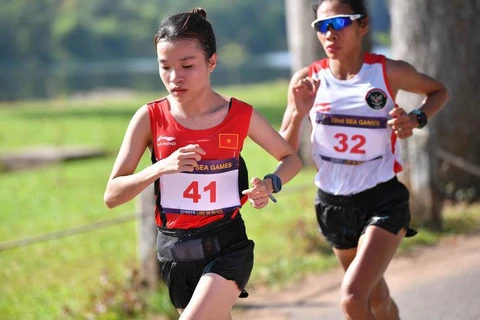 Lê Thị Tuyết giành HCB marathon nữ. (Nguồn: Tuổi trẻ)