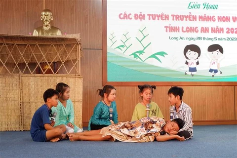 Long An: Liên hoan các Đội Tuyên truyền Măng non về Luật Trẻ em