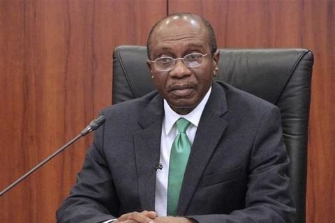 Ông Godwin Emefiele, khi giữ chức Thống đốc Ngân hàng trung ương Nigeria, phát biểu tại cuộc họp báo ở Abuja ngày 15/6/2016. (Ảnh: AFP/TTXVN)