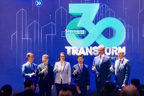 Siemens đánh dấu 30 năm hiện diện tại Việt Nam bằng cam kết bền vững