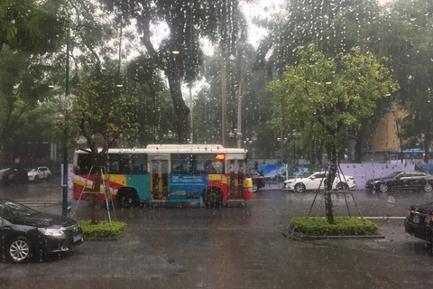 Dự báo ngày 21/8, Thủ đô Hà Nội nhiều mây, có mưa rào và dông rải rác. (Ảnh: Ngọc Duy/Vietnam+)