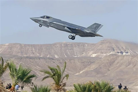 Máy bay chiến đấu F-35 của không quân Israel tham gia cuộc tập trận đa quốc gia ở Eilat, miền bắc Israel. (Ảnh: AFP/TTXVN)