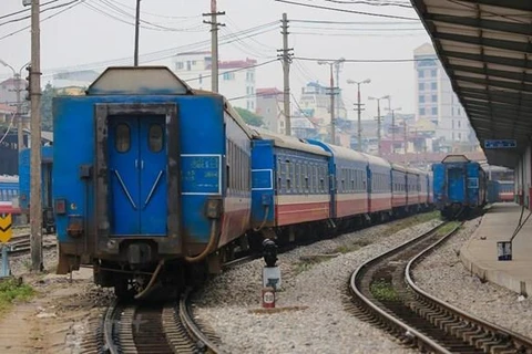 Đoàn tàu của Tổng công ty Đường sắt Việt Nam tại ga Hà Nội. (Ảnh: Minh Sơn/Vietnam+)