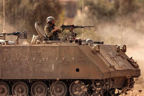 Binh sỹ Israel tại khu vực biên giới giáp Dải Gaza ngày 31/10/2023. (Ảnh: AFP/TTXVN)