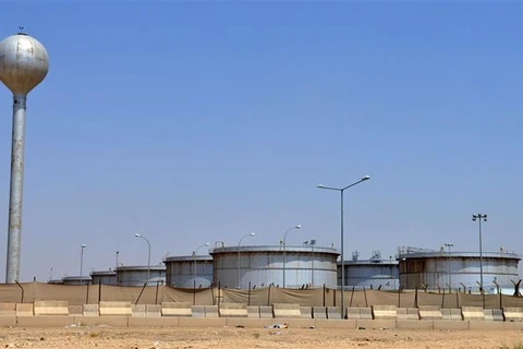 Cơ sở khai thác dầu của Công ty dầu Aramco ở Riyadh (Saudi Arabia). (Ảnh: AFP/TTXVN)