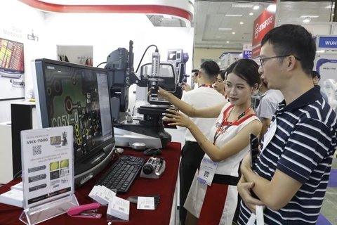 Một khu trưng bày sản phẩm của Nhật Bản tại Triển lãm Công nghiệp Hỗ trợ Việt Nam-Nhật Bản, diễn ra tại Hà Nội tháng 8/2023. (Ảnh: Trần Việt/TTXVN)