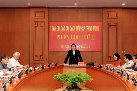 Chủ tịch nước Trương Tấn Sang, Trưởng Ban Chỉ đạo cải cách Tư pháp Trung ương chủ trì phiên họp thứ 11 của Ban chỉ đạo cải cách Tư pháp Trung ương. (Ảnh: Nguyễn Khang/TTXVN)