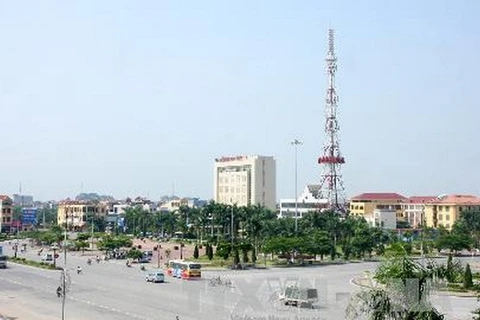Một góc quảng trường trung tâm thành phố Hưng Yên. (Ảnh: Đình Huệ/TTXVN)