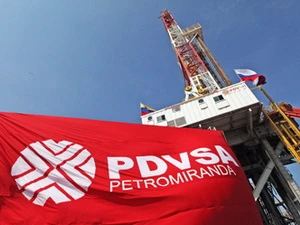 Một giàn khai thác dầu của PDVSA. (Nguồn: venezuela-us.org)