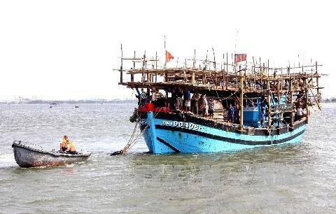Biên phòng Quảng Nam cứu nạn thành công một tàu cá