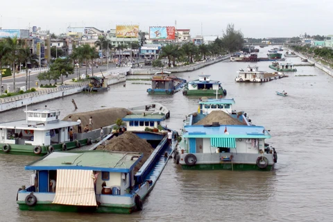 WB khuyến nghị Việt Nam lập Quỹ bảo trì đường thủy