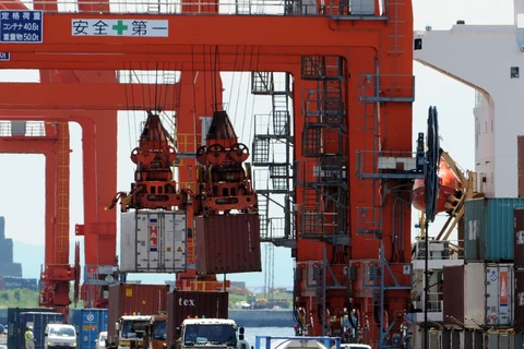 Nhật Bản thâm hụt thương mại kỷ lục trong năm 2013