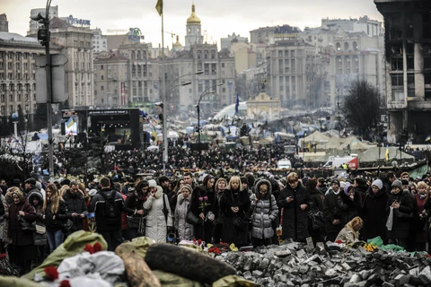 Kinh tế Ukraine tiến gần bờ vực vỡ nợ vì bất ổn chính trị 
