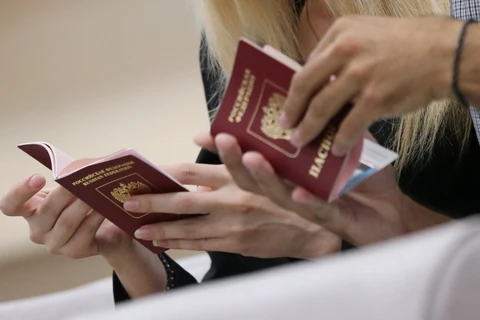 Công dân Ukraine và SNG sẽ được cấp quốc tịch Nga