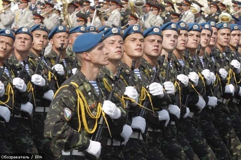 Chính quyền Ukraine triệu tập toàn bộ quân dự bị động viên