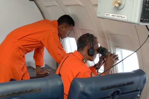 Australia và Indonesia dẫn đầu việc tìm máy bay mất tích 