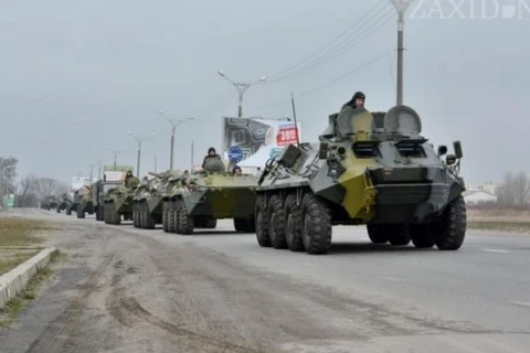 Nga tuyên bố đã rút một tiểu đoàn gần biên giới Ukraine 