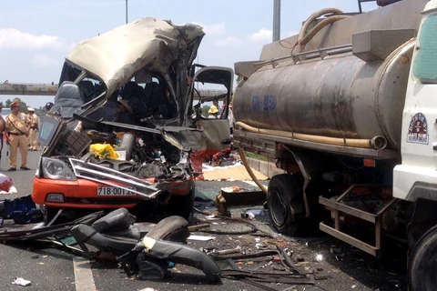 Bệnh viện Chợ Rẫy tiếp nhận 11 nạn nhân vụ tai nạn ôtô