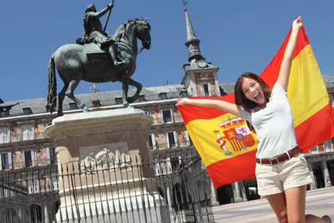 Tây Ban Nha thu hút hơn 10 triệu du khách nước ngoài 
